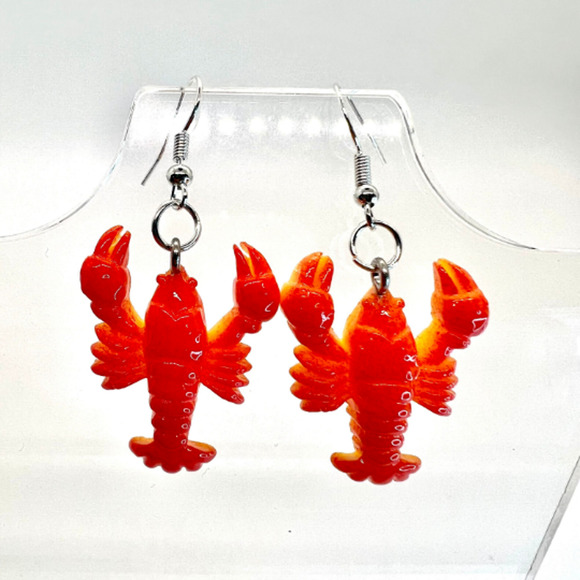 Red Lobster Earrings  - Animal Earrings - Cajun Earrings - Mardi Gras Earrings - Picture 1 of 8